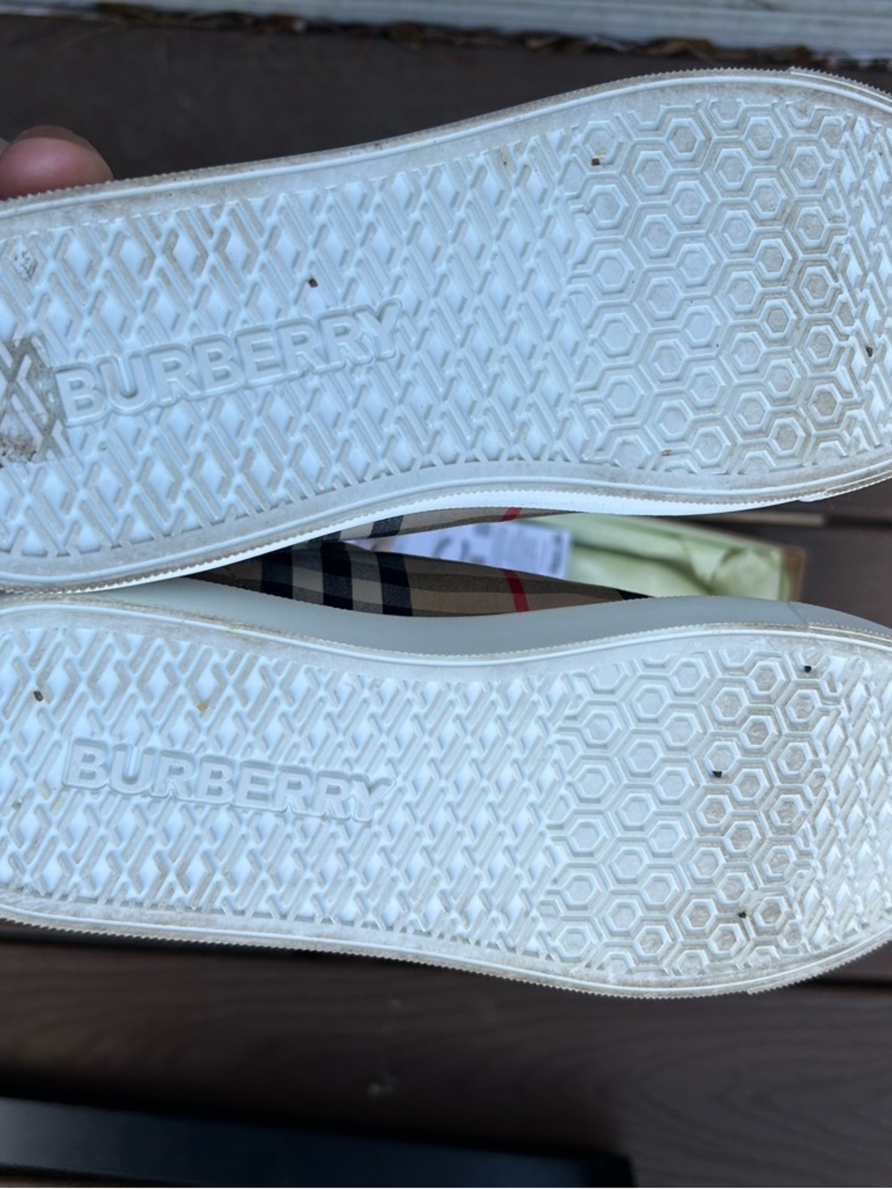 Burberry Beige/Tan Check Leather Low-Top Sneakers with White Soles - Picture 7 of 7